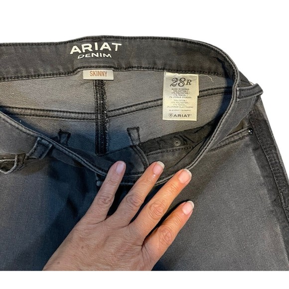Ariat Womens Motion Twill Tuxedo Wash Ultra Skinny Stretch Denim Jeans 28 R - Picture 4 of 16